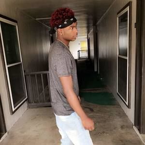 Meet your Posher, Demarius